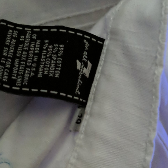 Jeans - Picture 3 of 4